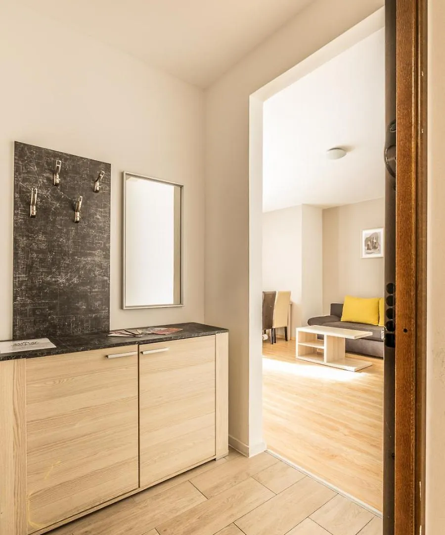 Maple Tree Budget Apartments Budapest Ungarn