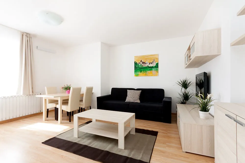 Maple Tree Budget Apartments Budapest Ungarn