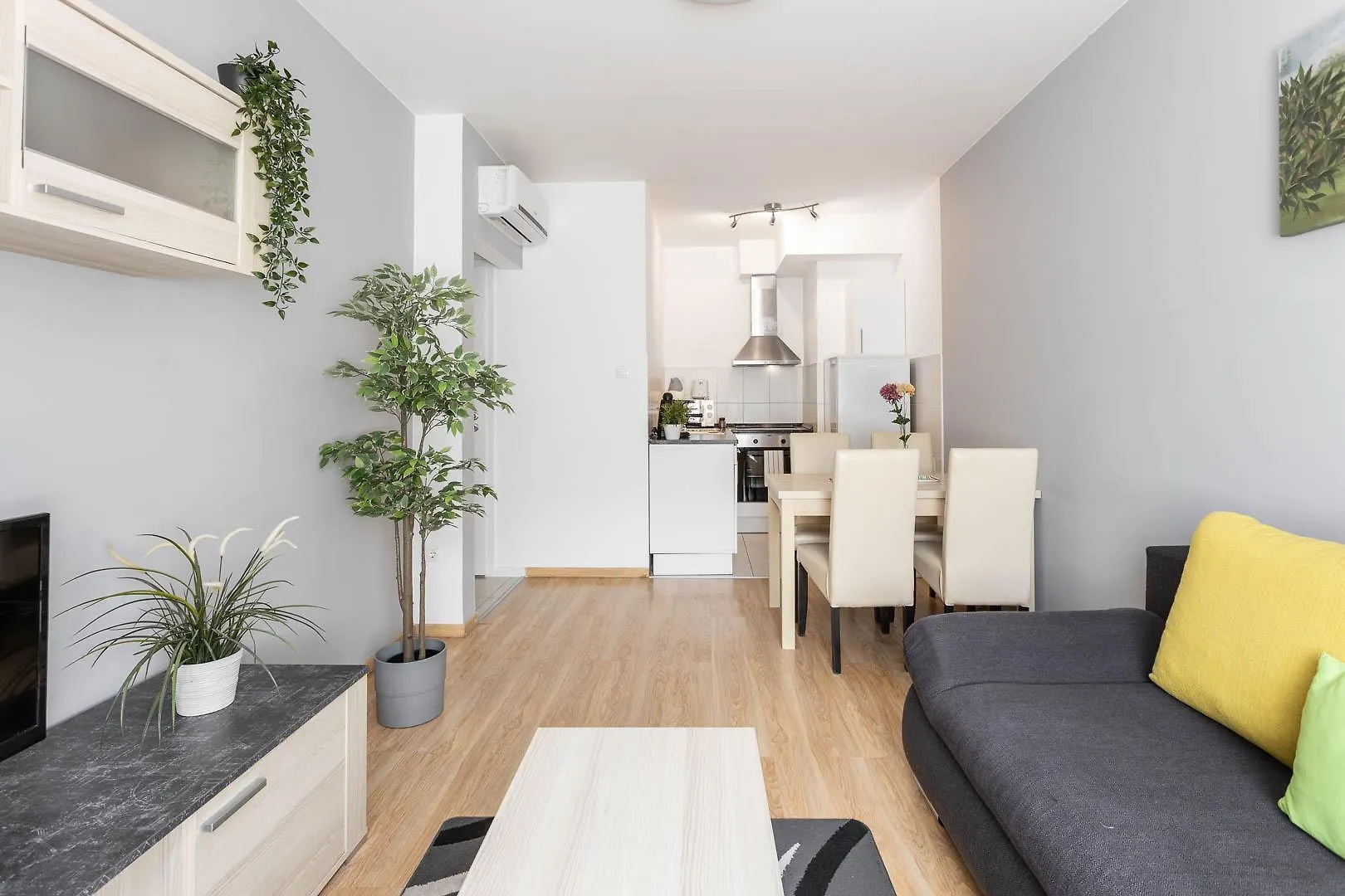 Maple Tree Budget Apartments Budapest