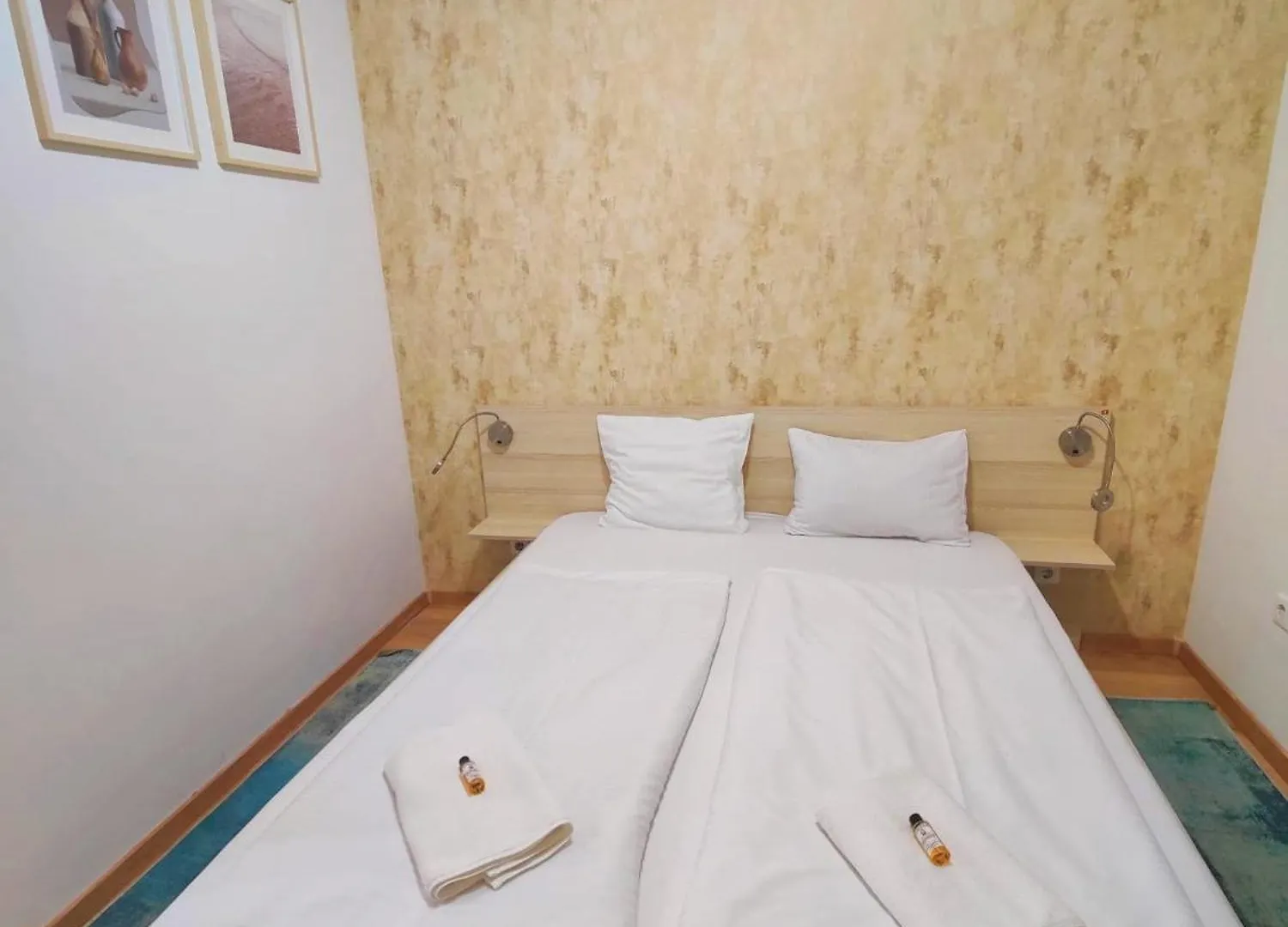 Maple Tree Budget Apartments Budapest