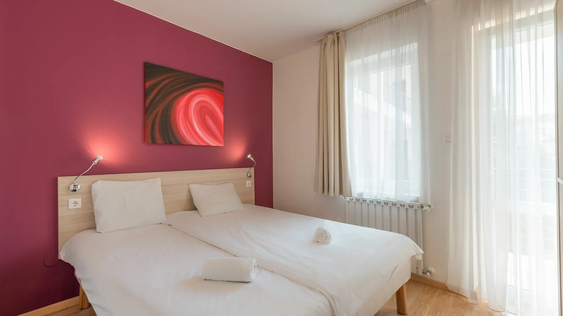 Maple Tree Budget Apartments Budapest