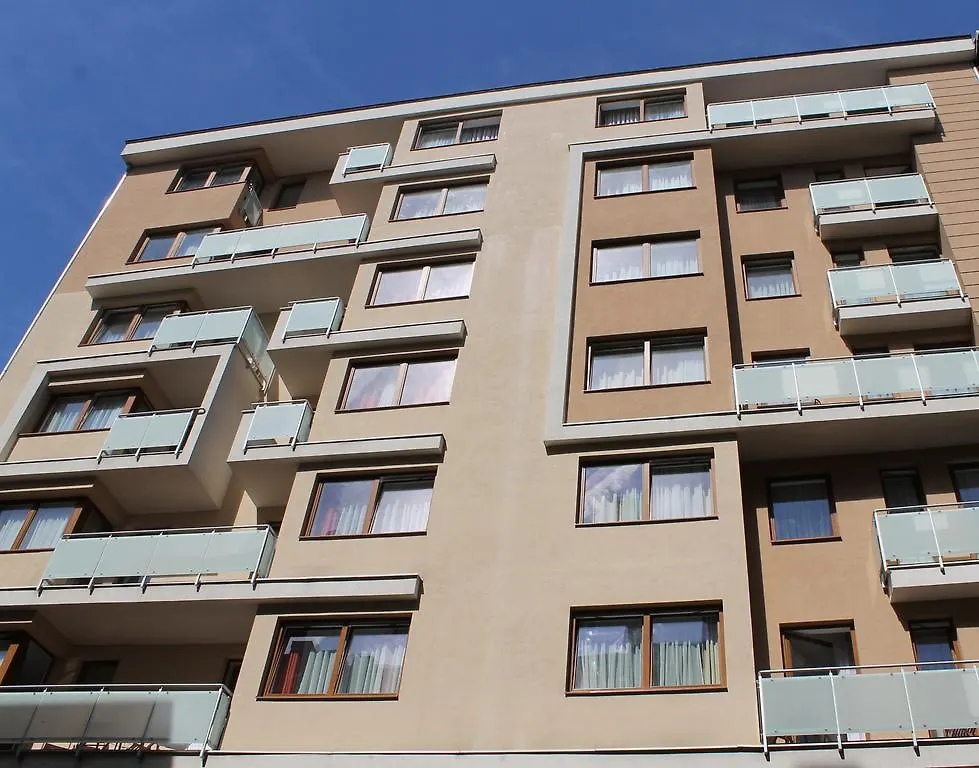 Maple Tree Budget Apartments Budapest Hungary
