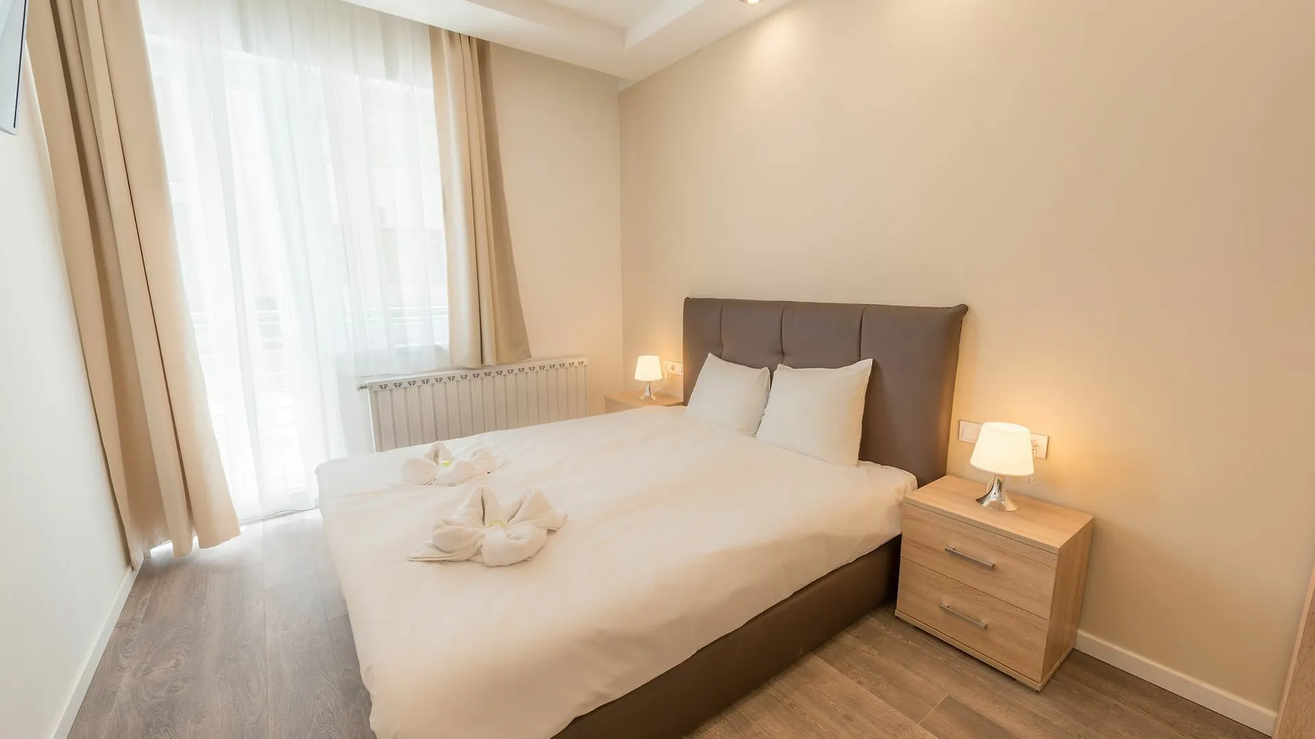 Maple Tree Budget Apartments Budapest